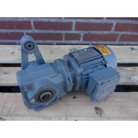 153 RPM 0,37 KW Asmaat 20 mm. Unused